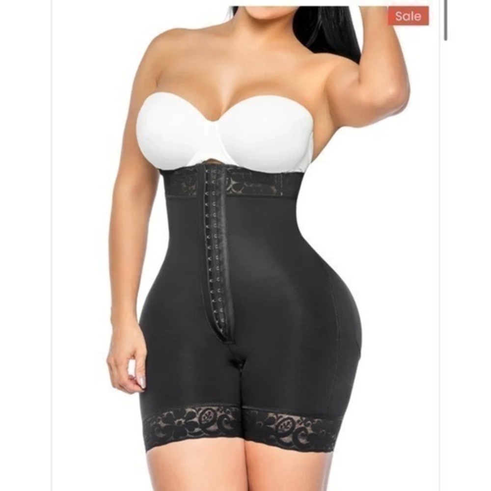 YIANNA Tummy Control Shapewear Shorts – Black – Size Medium – NWT